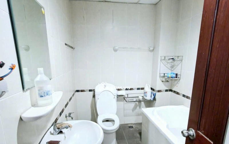 Căn hộ Screc Tower Quận 3 98m² giá 15 triệu - Đầy đủ nội thất!