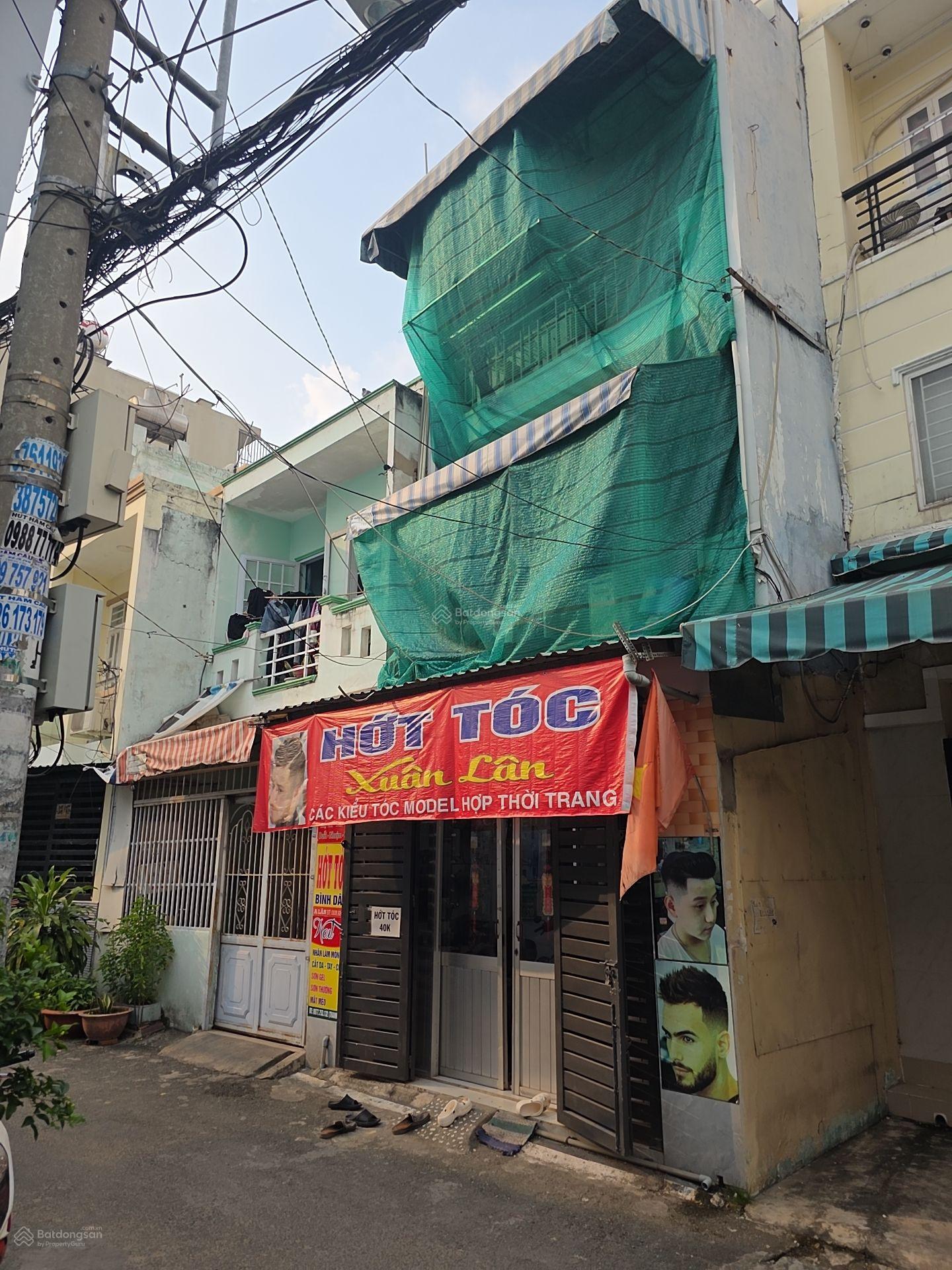 Nhà bán 3 tầng tại Bửu Đình, Quận 6 - Giá 5.2 tỷ - Ô tô đậu cửa!