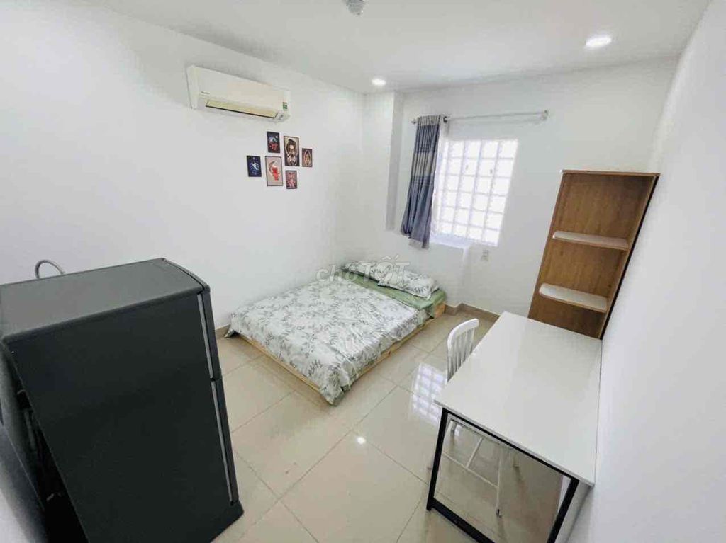 Phòng cho thuê Nguyễn Trung Trực, Bình Thạnh 30m² giá 4.5 triệu - Không chung chủ, an ninh 24/7!