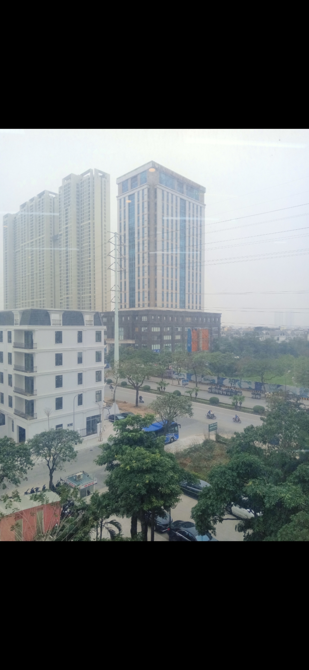 Sàn thương mại mặt phố La Khê 505m² giá 33.89 tỷ - Lô góc 3 mặt view thoáng sáng!