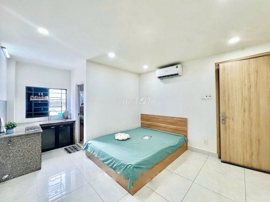 Cho thuê Studio Đường Mã Lò, Quận Bình Tân 30m² - Cửa sổ trời thoáng mát!