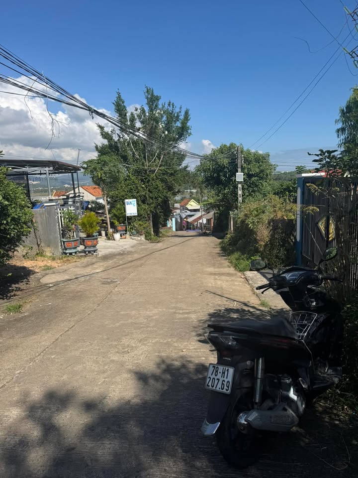 Đất thổ cư Thị trấn Chí Thạnh 753m² giá chỉ 8xx triệu - Sổ hồng sang tên ngay!