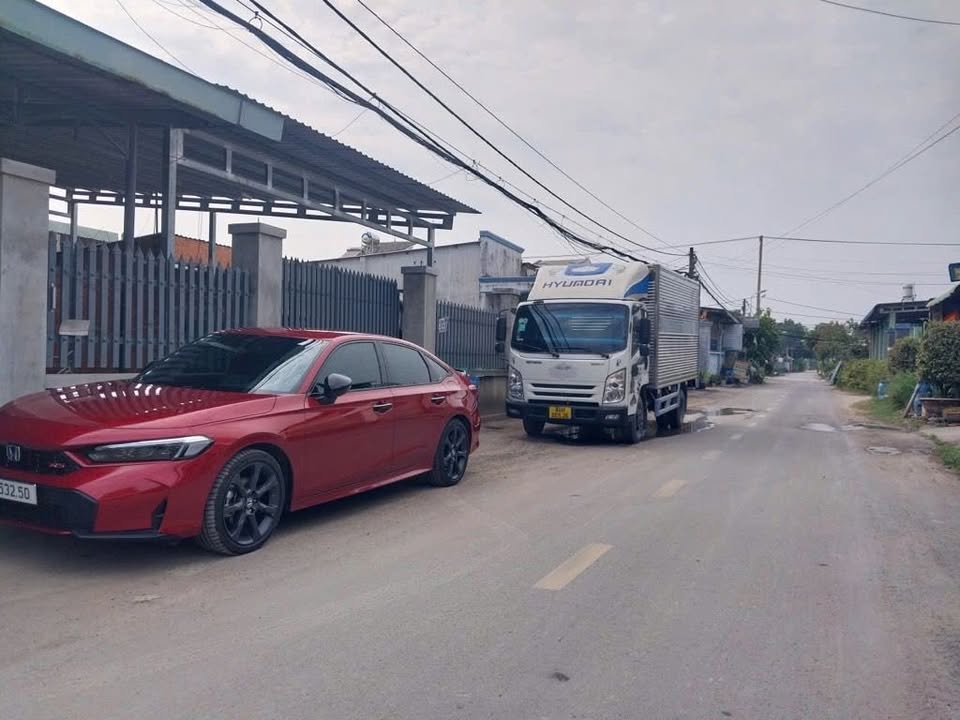 Đất tặng nhà mặt tiền đường Container Tân Phú Trung 576m² giá 6 tỷ - Cơ hội đầu tư hiếm có!