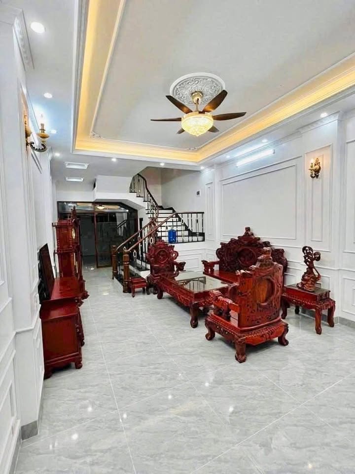 Nhà đẹp khu dân cư Cống Ngóc, Bắc Giang 76.5m² giá 6 tỷ - Sẵn sàng đón Tết!