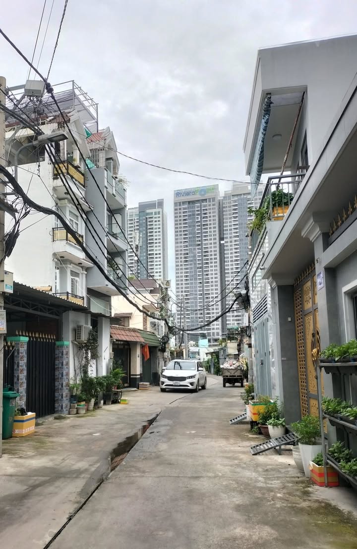 Nhà phố 4 tầng tại Quận 7, 416m² giá 9 tỷ - Chính chủ bán gấp!