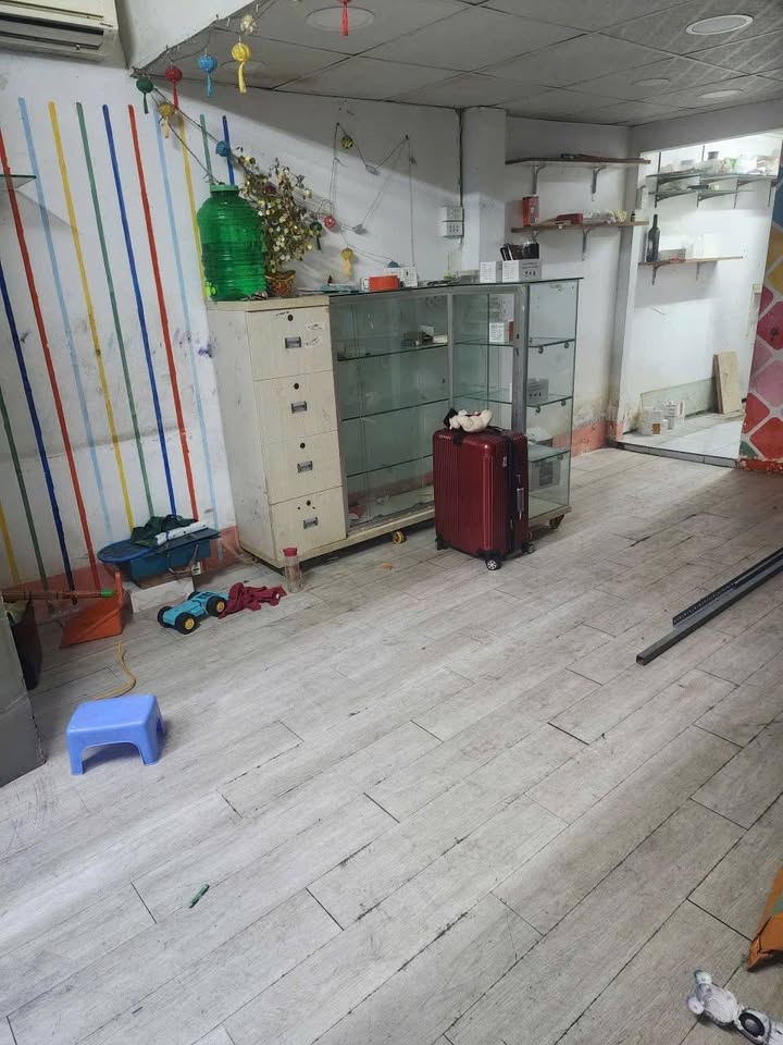 Nhà phố Lý Thái Tổ, Quận 10, 26m² giá 4.3 tỷ - Sổ hồng chính chủ, thương lượng!