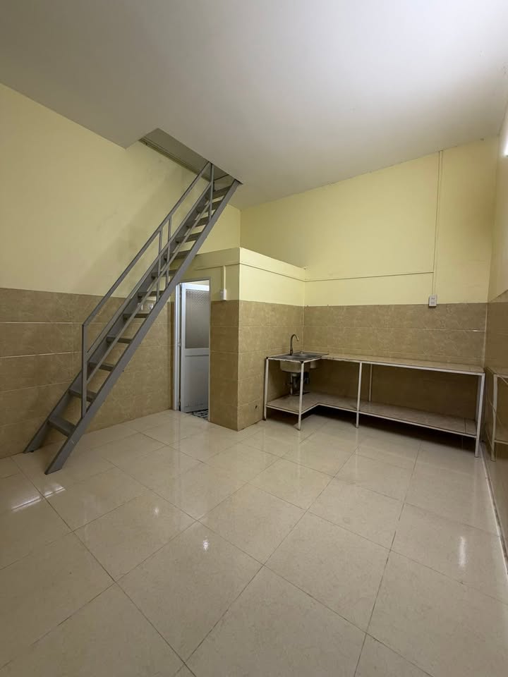 Phòng trọ cho thuê đường Tạ Thị Phi, Cần Thơ 28m² giá 2 triệu - Yên tĩnh, tiện nghi đầy đủ!