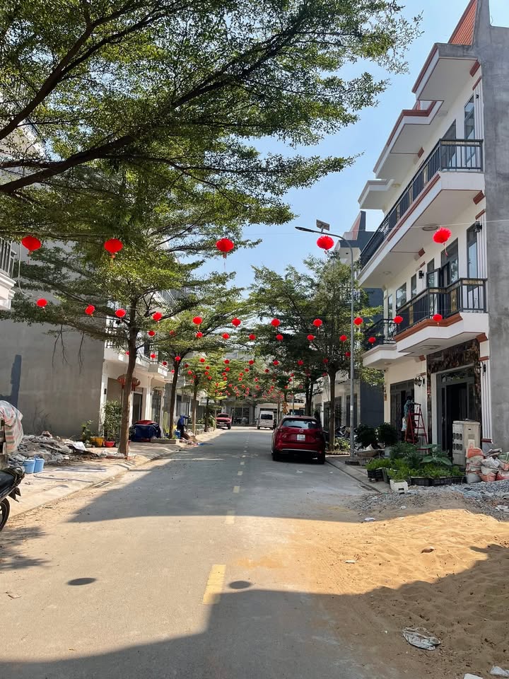 Nhà 2 lầu 1 trệt tại An Phú, Thủ Đức, 60m² giá 3.5 tỷ - Chính chủ bán gấp!