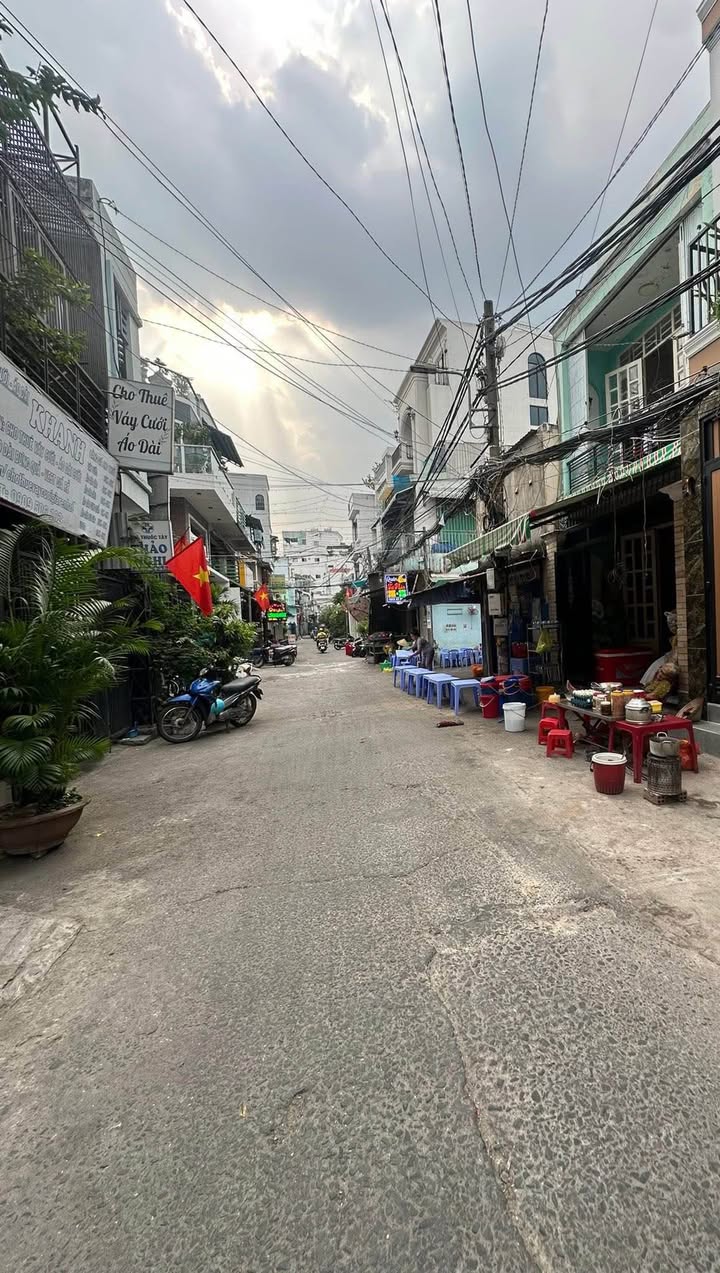 Bán nhà mới hẻm xe tải 6m Dương Bá Trạc Phường Rạch Ông 48m² chỉ 7.8 tỷ - Sổ hồng riêng