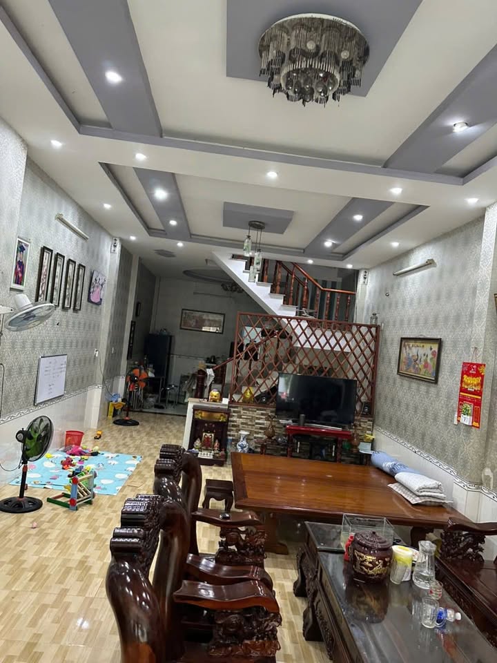 Nhà mặt tiền đường Chiêu Liêu, Tân Đông Hiệp, Dĩ An 104m² giá 5 tỷ - Phù hợp kinh doanh!