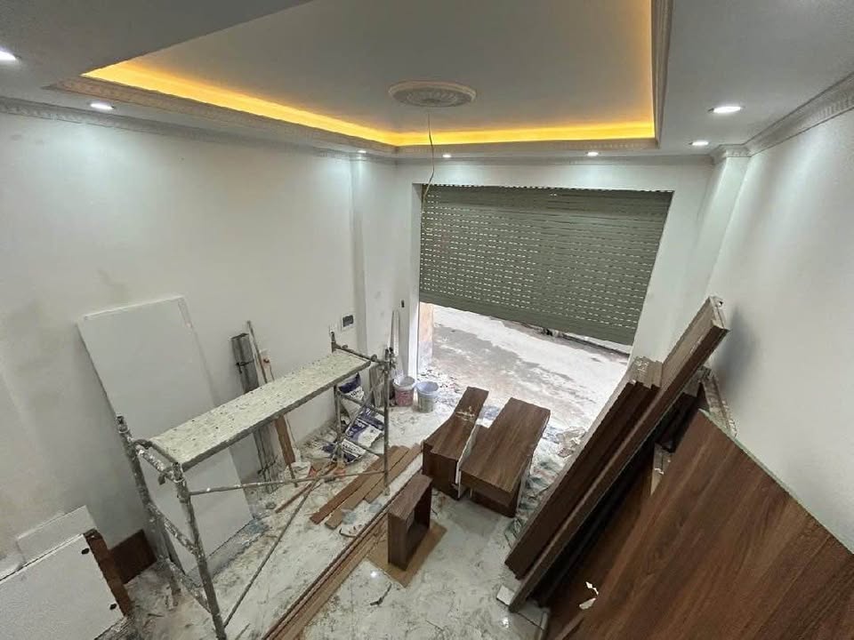 Nhà phố Văn Trì Bắc Từ Liêm 34m² giá 8.6 tỷ - Sổ đỏ chính chủ, sẵn sàng giao dịch!