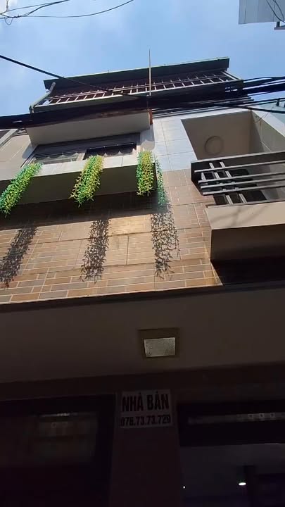 Nhà phố 34m² Quận 6 giá 2.1 tỷ - Sổ hồng riêng, đầy đủ tiện nghi!