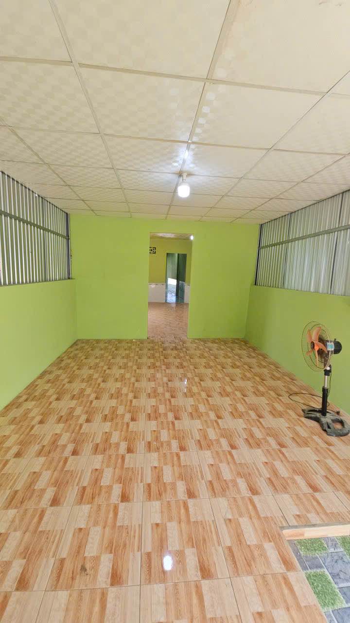 Nhà cấp 4 xã Lý Văn Lâm, 534m² giá 1.25 tỷ - Sân rộng đậu ô tô thoải mái!