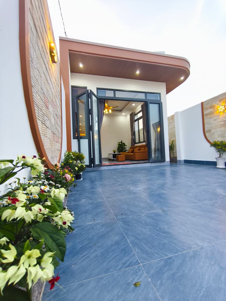 Nhà mới hoàn công Phường Mỹ Phong, Đồng Tháp 118m² giá 1.79 tỷ - Không gian sống lý tưởng!