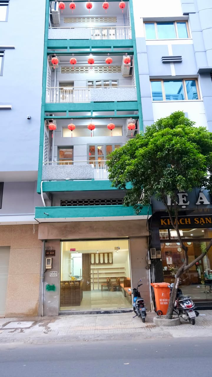 Cho thuê mặt bằng 784 Nguyễn Trãi, Q5 - Phù hợp kinh doanh nhỏ