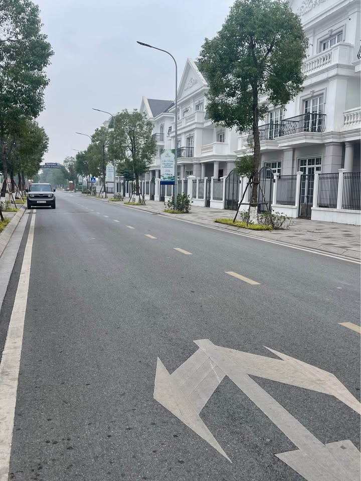 Townhouse Eurowindow Gia Lâm 82m² giá 18 tỷ - Sẵn sổ giao dịch ngay!