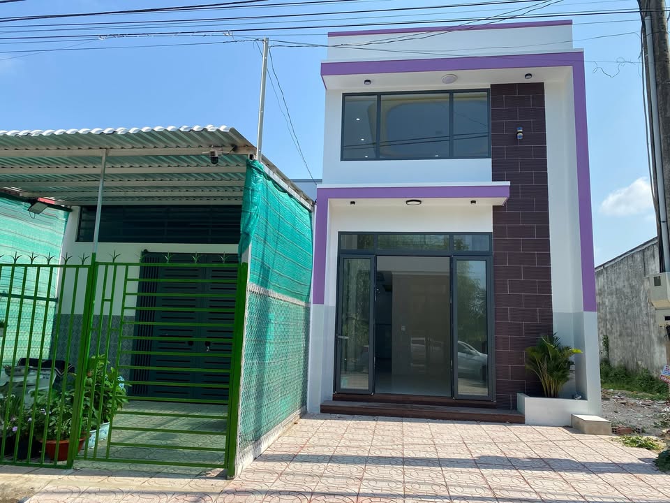 Nhà trệt lững mới hoàn thiện tại KDC Đông Phú, Cần Thơ - Giá chỉ 1.99 tỷ!