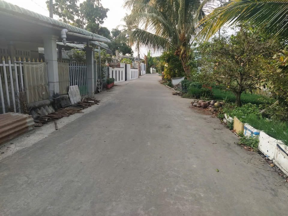 Nhà cấp 4 Phường Phú Thứ, Quận Cái Răng 254m² giá 1.75 tỷ - Sổ hồng chính chủ, vị trí đẹp!