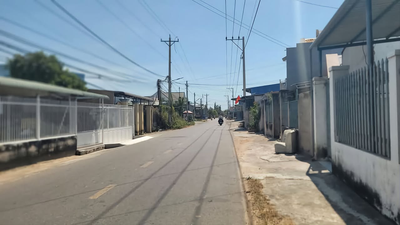 Đất nền 1000m² tại Hàm Thắng, giá 1.8 tỷ - Cơ hội đầu tư lý tưởng!