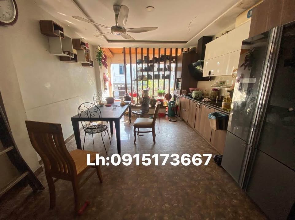 Nhà 6 tầng Phường Đề Thám 54,6m² giá thỏa thuận - Ô tô đỗ cửa, thang máy tiện lợi!