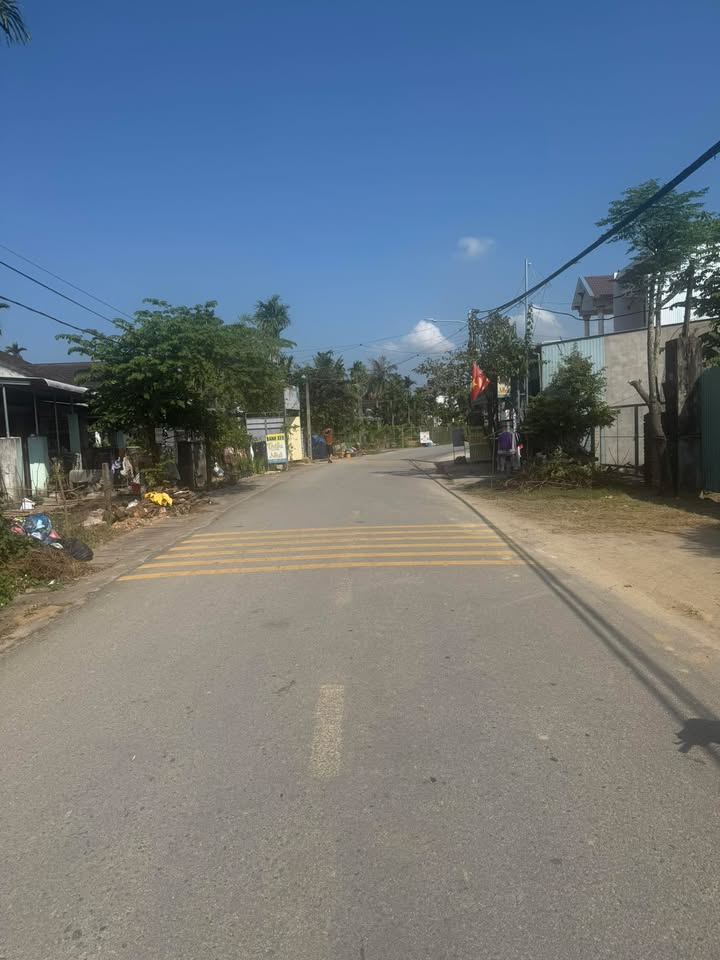 Nhà mặt tiền đường 23/3 Chợ Chùa 373m² giá 3 tỷ - Cơ hội đầu tư tuyệt vời!