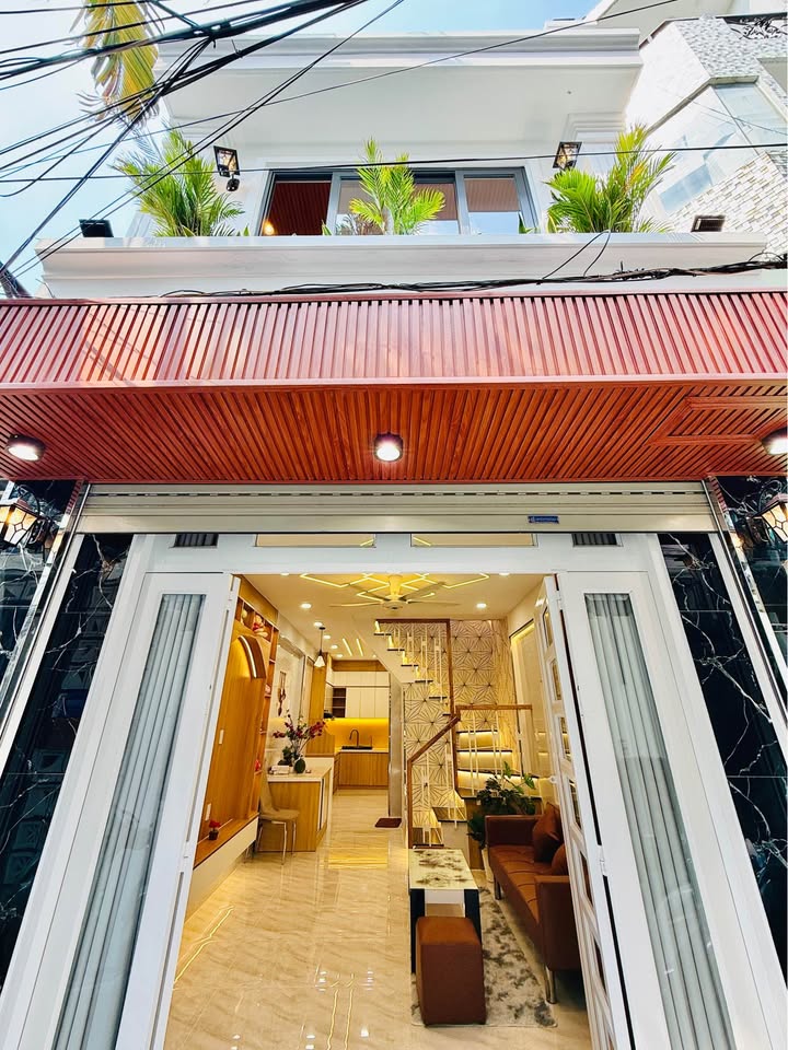 Nhà đẹp Nguyễn Thái Sơn, Quận Gò Vấp, 44m² giá 5.95 tỷ - Sẵn sàng vào ở!