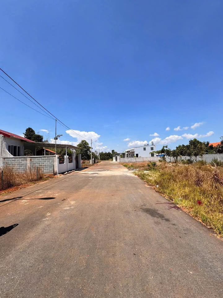 Nhà mặt tiền đường Long Phước 180m² giá 1.45 tỷ - Đầu tư sinh lời