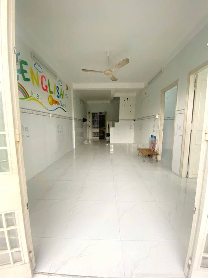 Nhà phố Tân Tạo A, Bình Tân 62m² giá chỉ 3.3 tỷ - Cơ hội vàng cho nhà đầu tư!