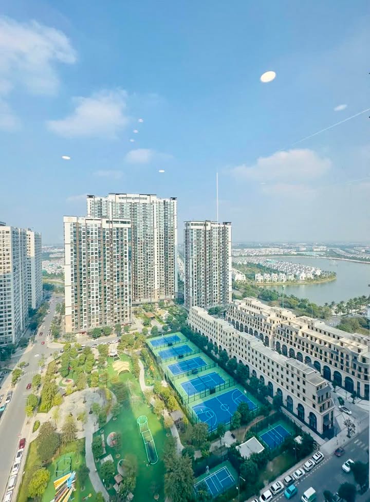 Căn hộ Vinhomes Ocean Park 138m² giá 15 tỷ - Nội thất sang trọng, view đẹp hiếm có!