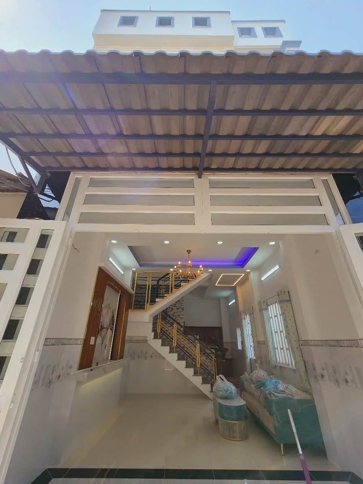 Nhà phố 2771 Đường Huỳnh Tấn Phát, Nhà Bè 37m² giá 2.18 tỷ - Full nội thất tuyệt đẹp!