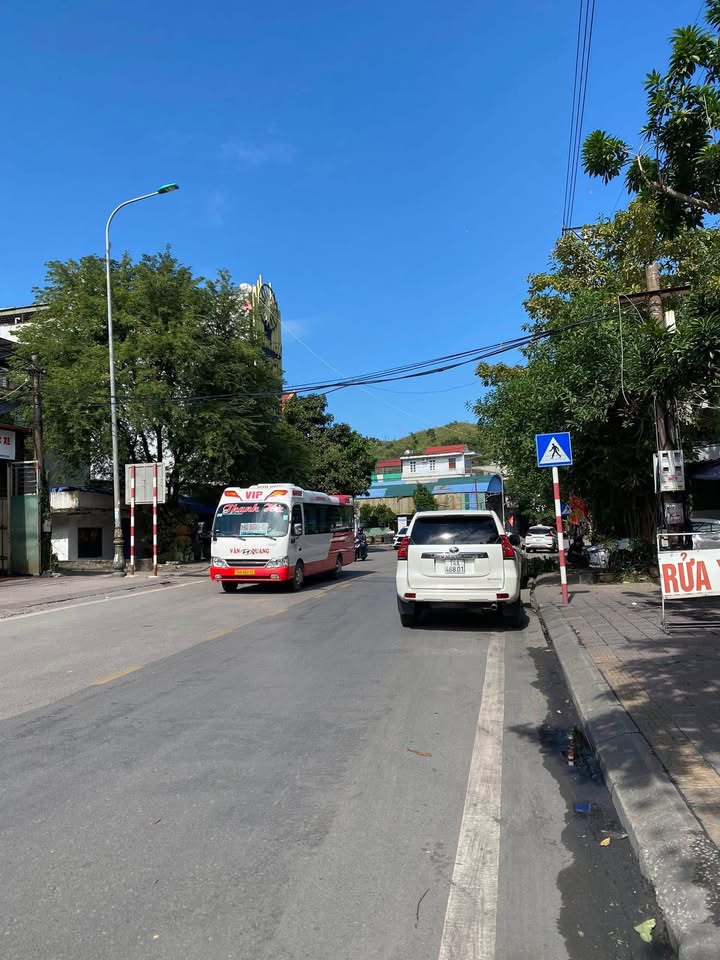 Đất nền Cửa Ông, 270m² giá 4.8 tỷ - Gần trung tâm sầm uất!