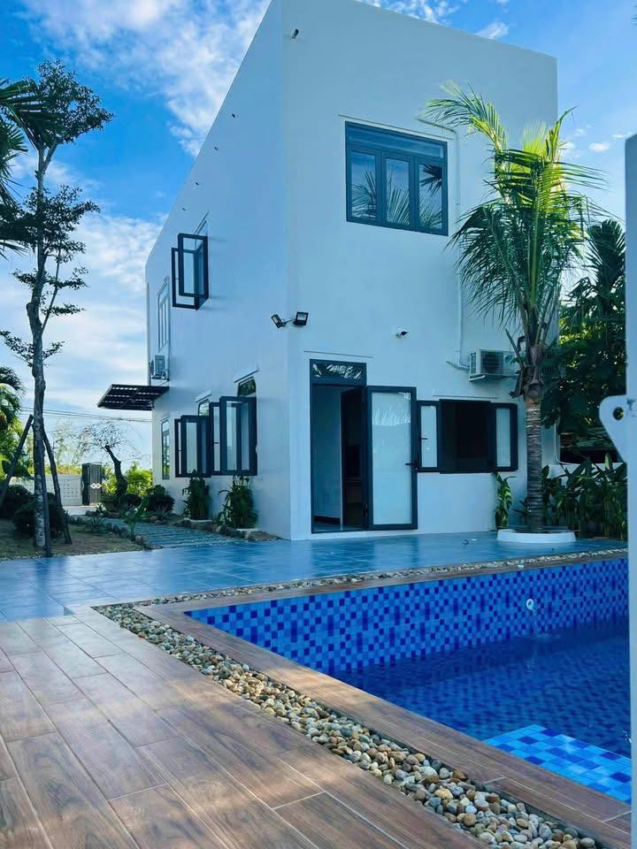 Nhà phố Cẩm Thanh 350m² giá 8 tỷ - Sẵn sàng vào ở ngay!