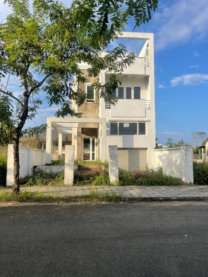 Bán đất biệt thự FPT Đà Nẵng 216m² giá 10.2 tỷ - Cơ hội đầu tư hấp dẫn!