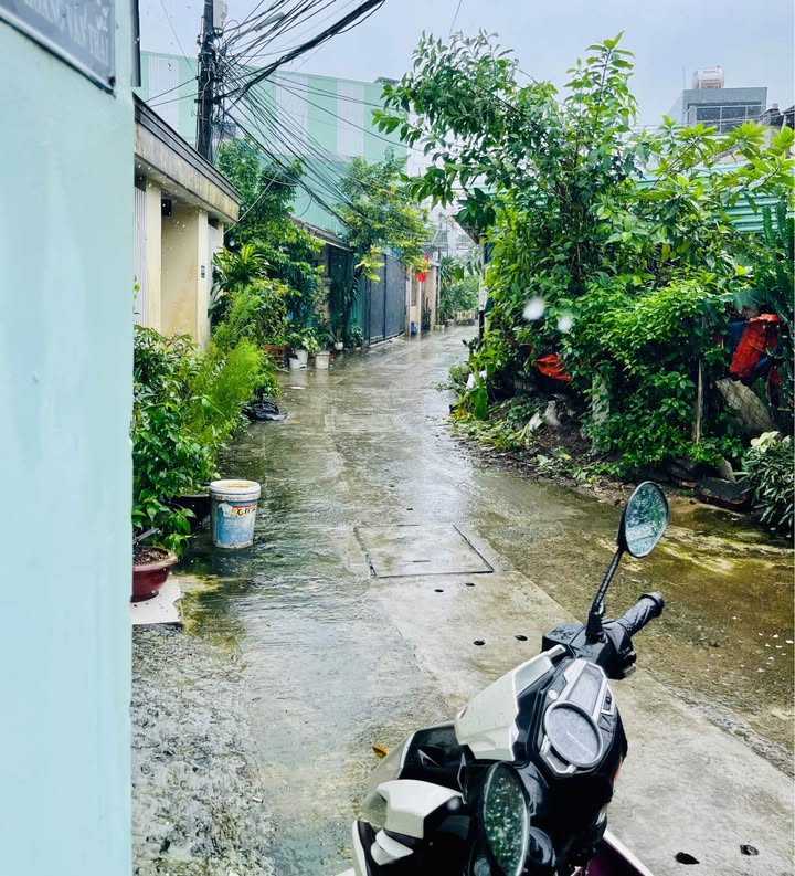 Nhà cấp 4 tại Kiệt 398 Hoàng Văn Thái, 92m² chỉ 2.65 tỷ - Chính chủ bán gấp!