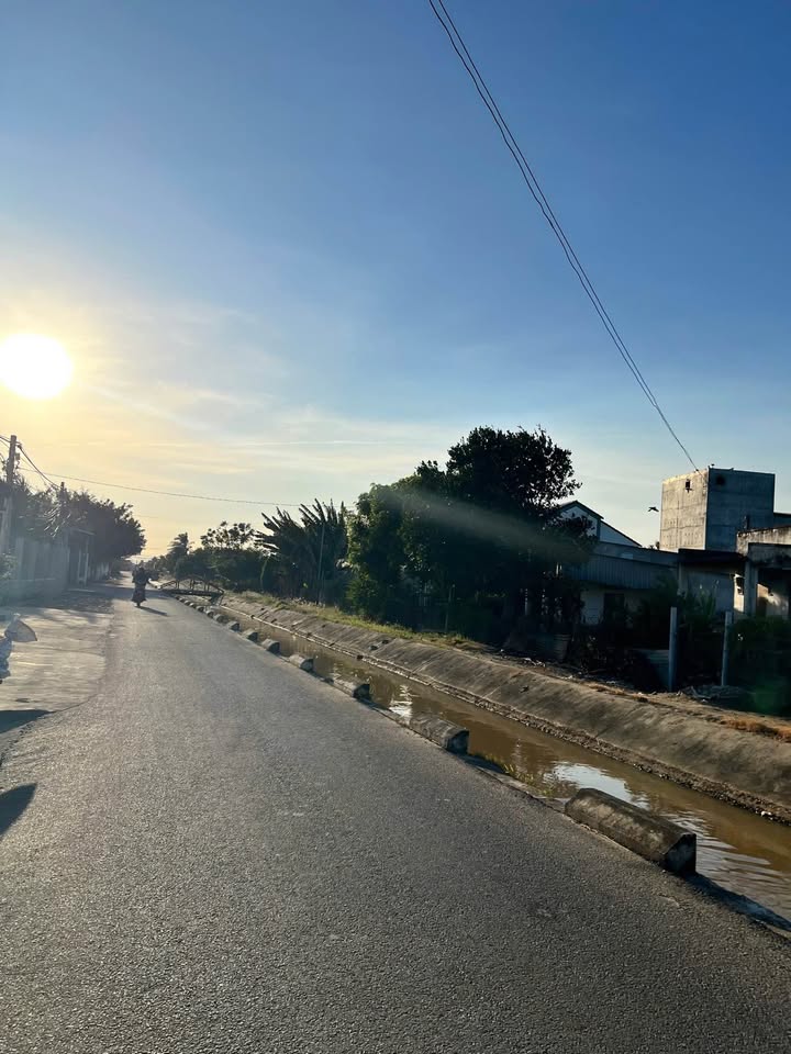 Lô đất thổ cư Đạo Long, Phan Rang 120m² giá 800 triệu - Đường ô tô vào tận nơi!