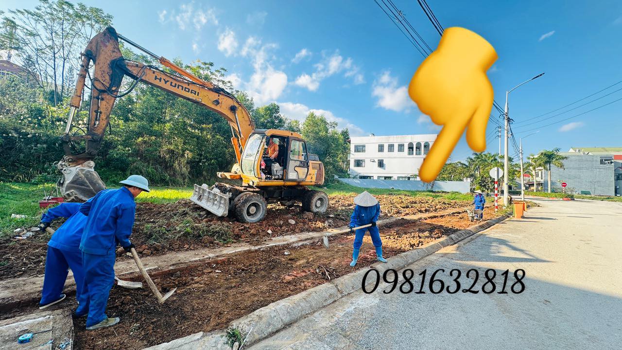 Nhà vườn mặt đường đôi Nam Hoàng Đồng 250m² giá 7.8 tỷ - Phong thủy tốt, lưng tựa núi!