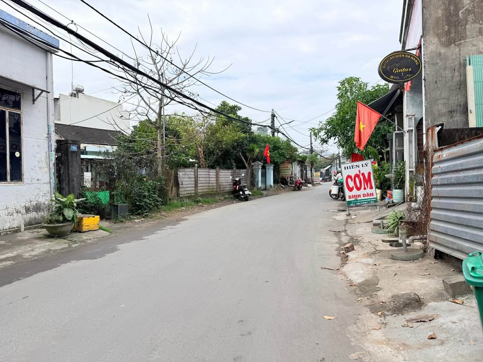 Mặt tiền kinh doanh Đà Nẵng 69m² giá 4.05 tỷ - Vị trí vàng thuận lợi!