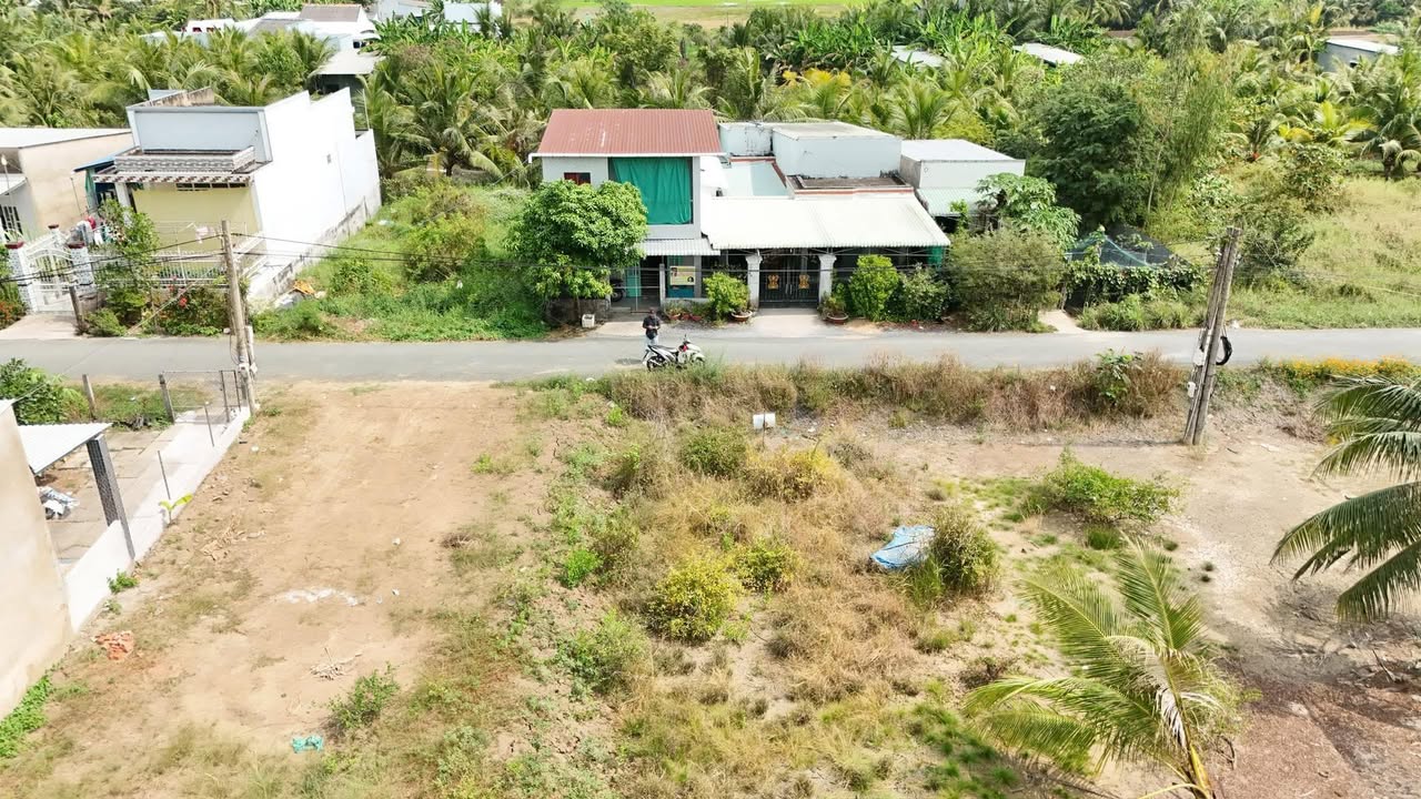 Nhà mặt tiền đường nhựa Phường Long Thuận, TP Gò Công, 102m² - Giá chỉ 530 triệu!