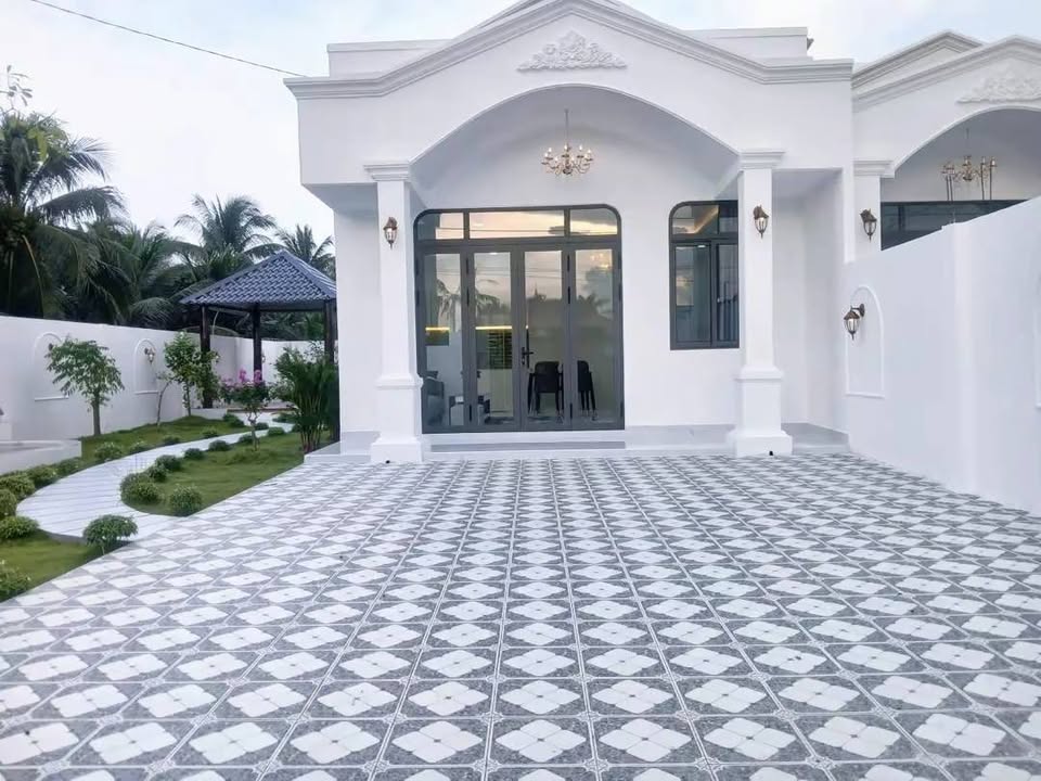 Biệt thự mini sân vườn Mỹ Phong 330m² giá 3.19 tỷ - Không thể bỏ lỡ!