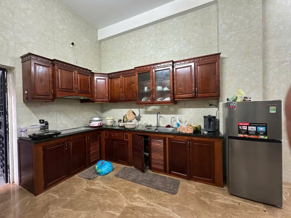 Nhà 3 tầng hướng Nam Phường Ninh Khánh 108m² giá 7 tỷ - Gần trường học!