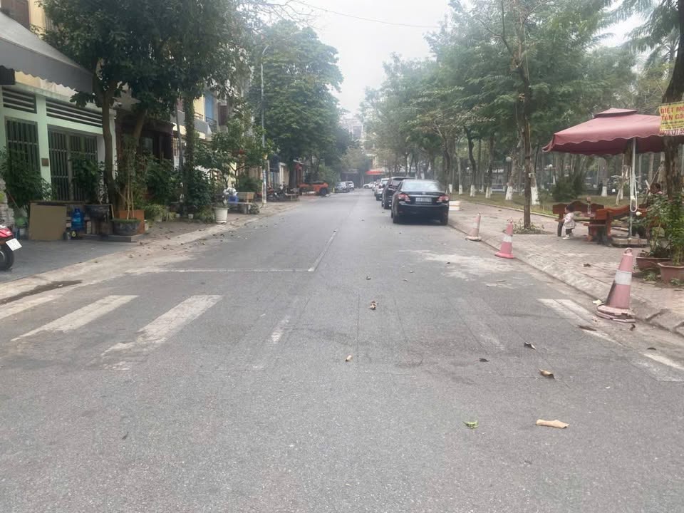 Bán nhà HUD A - Võ Cường, Bắc Ninh 82.5m² giá chỉ 14 tỷ - Trung tâm sầm uất!