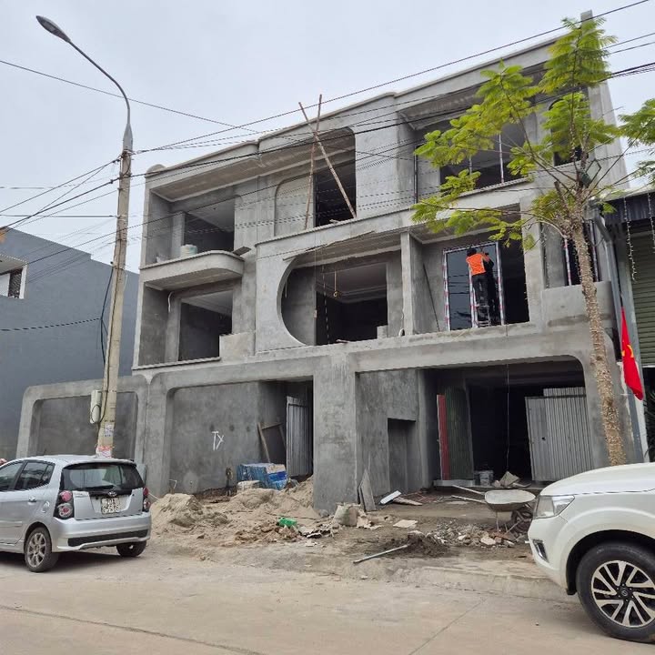 Nhà phố KDC Số 8 Túc Duyên, Thái Nguyên 100m² giá 5.8 tỷ - Đẳng cấp sống hiện đại!