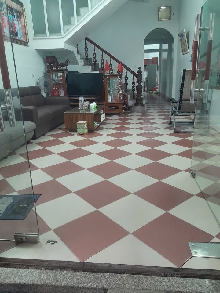 Nhà phố 3 tầng tại chợ Kế, Phường Bích Động, 90m² giá 3 tỷ - Chính chủ bán gấp!