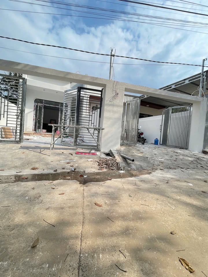 Nhà cấp 4 mới xây tại phường Bảo Vinh, Long Khánh 160m² giá 1.8 tỷ - Sẵn sàng vào ở!