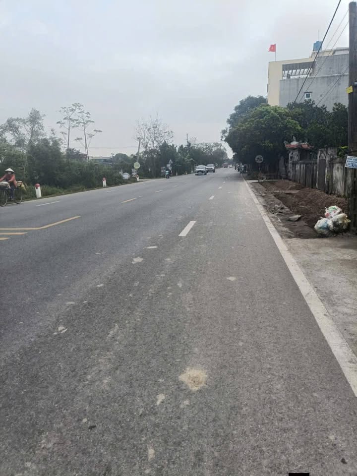 Đất nền đẹp mặt đường Quốc lộ 39, Đông Hưng, 75m² - Sổ hồng chính chủ