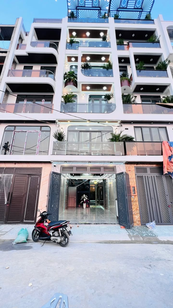 Nhà phố thang máy Thạnh Xuân 25, Quận 12, 81m² giá 8.850 tỷ - Sẵn sàng vào ở ngay!