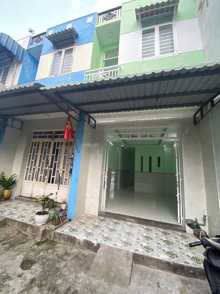 Nhà phố Cần Giuộc 52m² giá 849 triệu - View sông tuyệt đẹp!