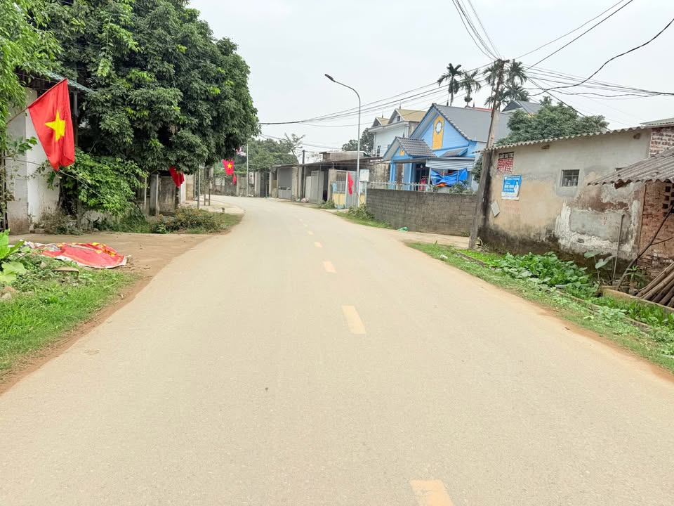 Lô đất mặt tiền 5m tại Nhuận Trạch, Lương Sơn, 166m² - Đầu tư sinh lời cao!