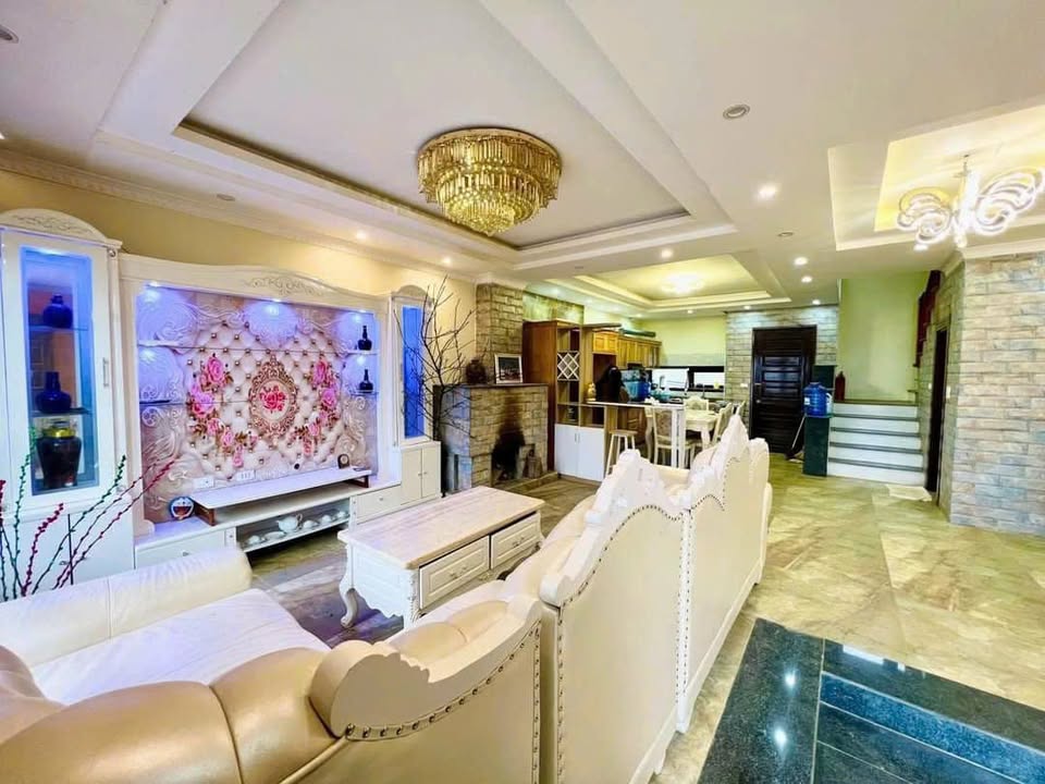 Căn hộ Jadehill An Bình 90m² giá thỏa thuận - Sẵn bìa full nội thất!