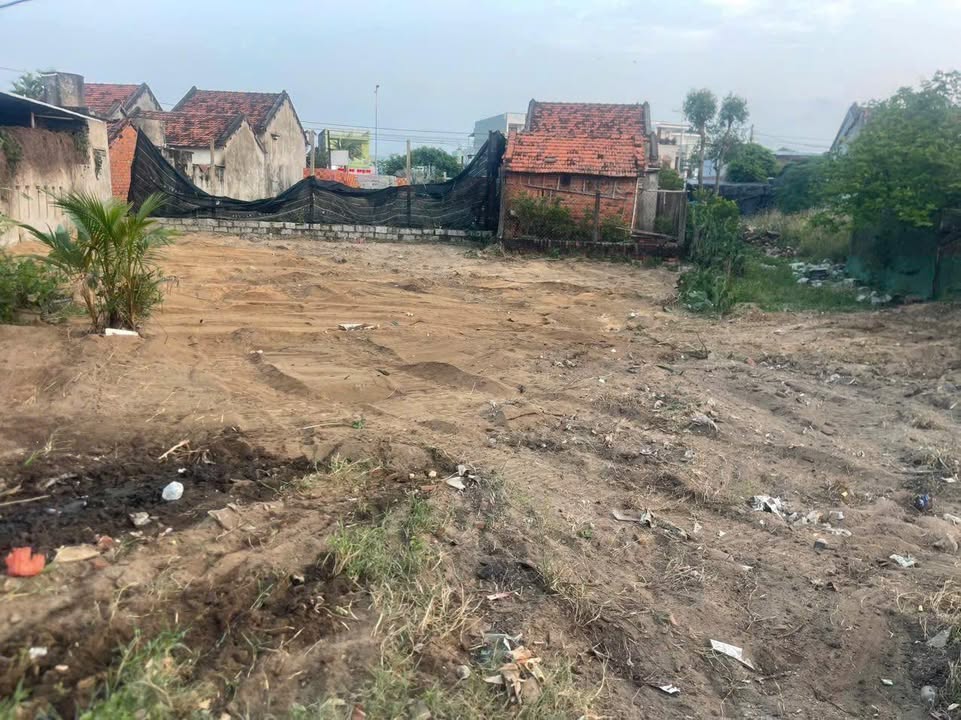 Đất nền lô góc Hòa Hiệp Bắc 251m² giá 1 tỷ - Đường ô tô vào tận nơi!